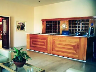 Soleil 酒店 托隆